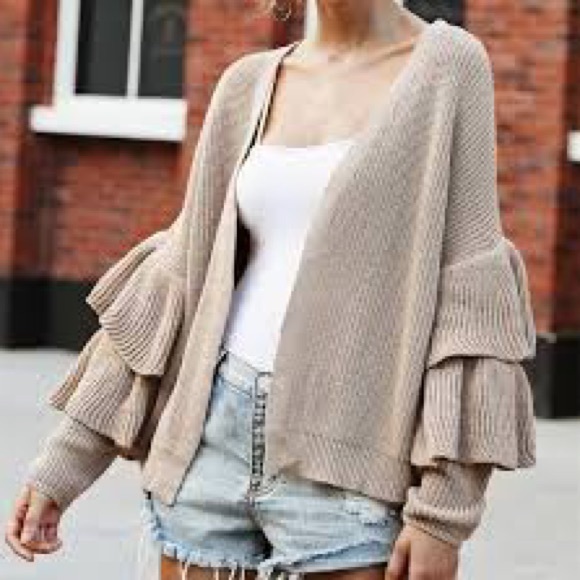 Tiered Ruffle Sleeve Open-Front Knit Cream Cardigan Sweater by Cloth Size Small - Picture 8 of 10